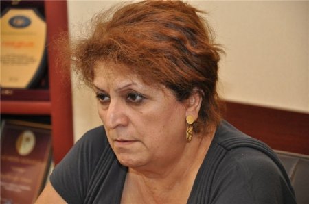Səadət Bənənyarlı cəbhəçi gəncin həbsdən buraxılmasına etiraz edib -