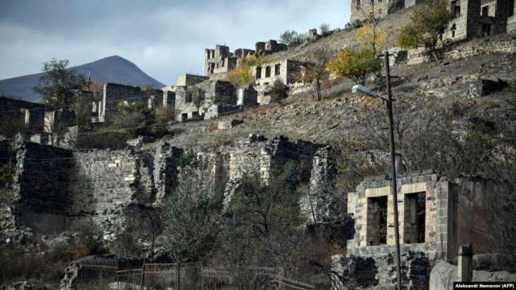 Kəlbəcərin təhvil verilməsi tarixi dəyişdirilib