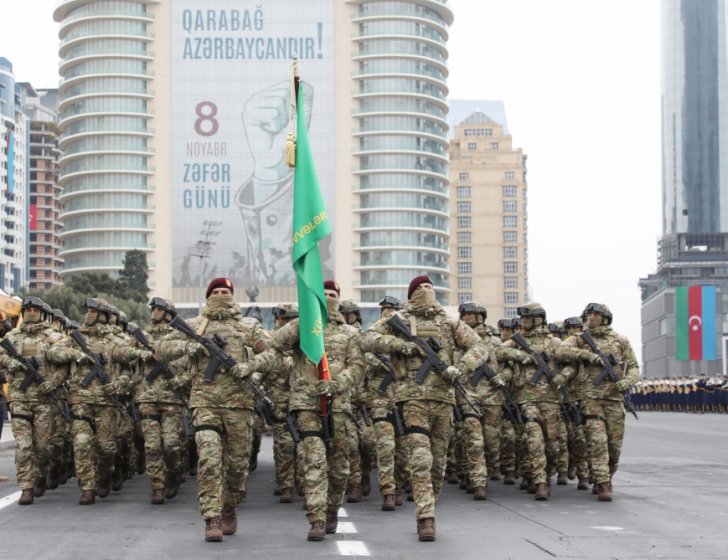 Bakıda Zəfər paradı keçirilib -