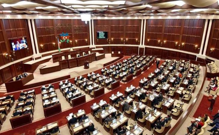 2021-ci ilin dövlət büdcəsi qəbul edilib