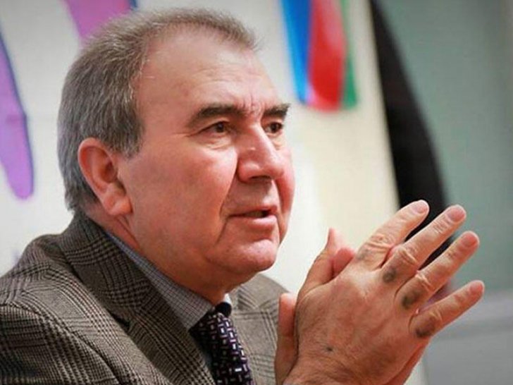 Cəmil Həsənlinin kitabı Hong Kongda Çin dilində nəşr olunub
