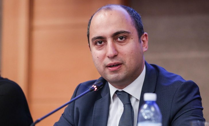 Təhsil nazirliyində şübhəli tender: rəqəmləri kimlər "şişirdir"?