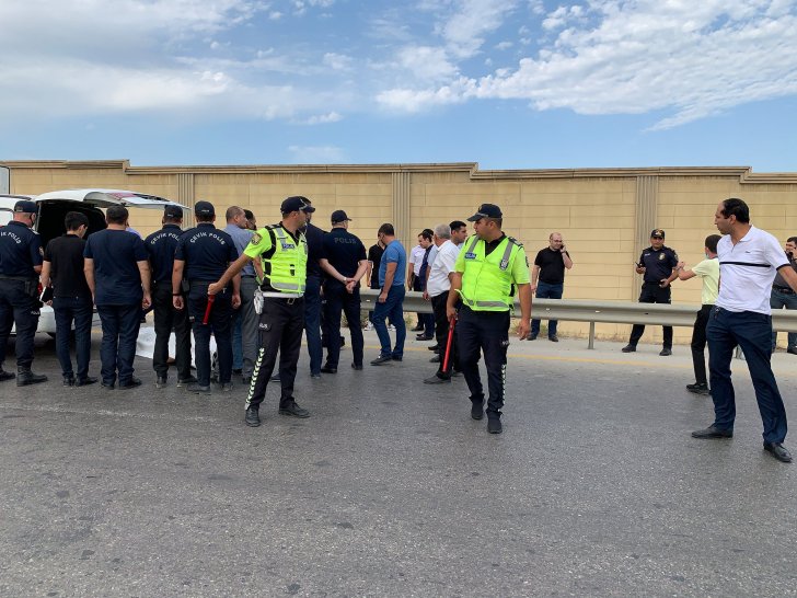 Mingəçevir sakini Bakıda “Maşın bazarı”nda özünü qumbara ilə partladıb