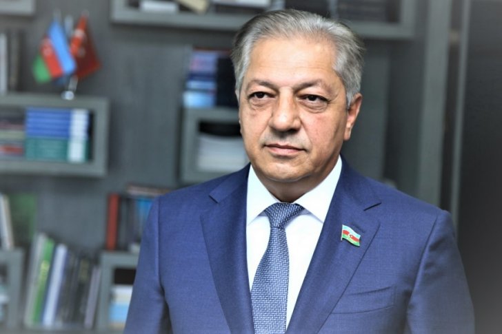 Cavanşir Feyziyevin oğlu Orxan Feyziyev - doğuşdan biznesmen