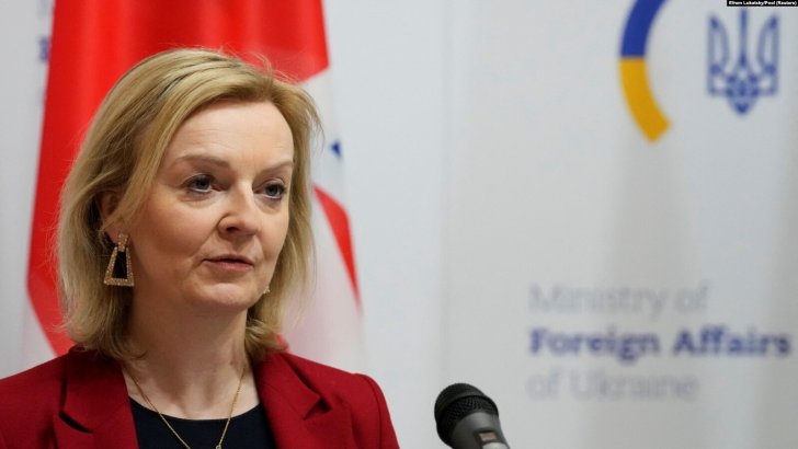 Britaniya Xarici İşlər naziri Liz Trassdan Putinə güzəştlərlə bağlı BƏYANAT