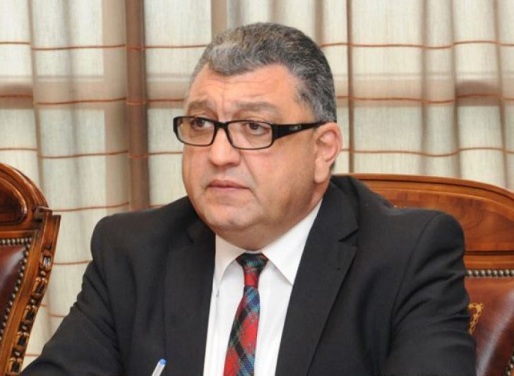 Deputat Uşaq və Gənclər Futbol Federasiyasındakı vəzifəsinə öz oğlunu təyin edib