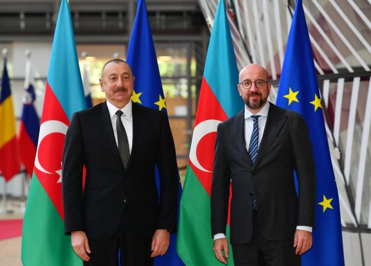 Avropa İttifaqı Şurasının Prezidenti Şarl Mişel İlham Əliyevə zəng vurub - SƏBƏB
