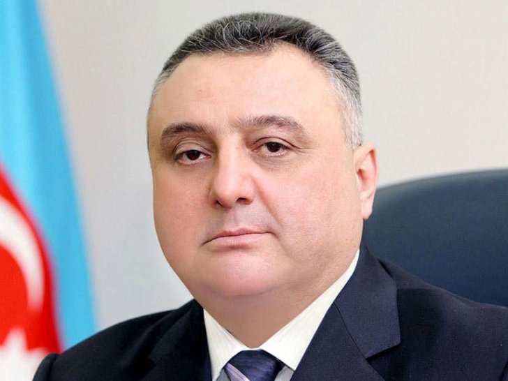 Eldar Mahmudovun evinin qarşısında etiraz aksiyası - VIDEO