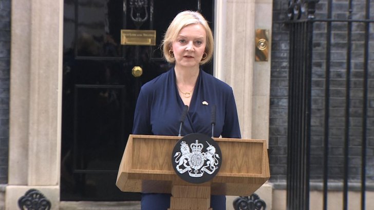 Böyük Britaniyanın Baş naziri Liz Truss istefa verib