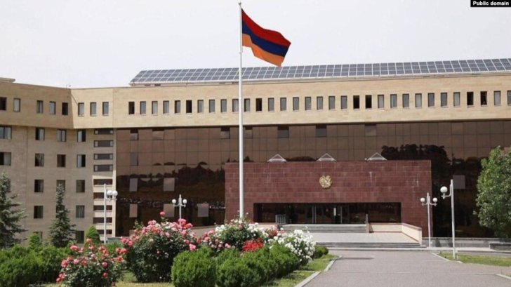 Ermənistanda hərbi bazadakı yanğında 15 hərbi qulluqçu həlak olub