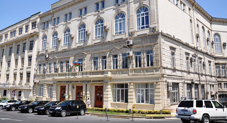 Azərbaycan media nümayəndələri Konstitusiya Məhkəməsinə müraciət ediblər
