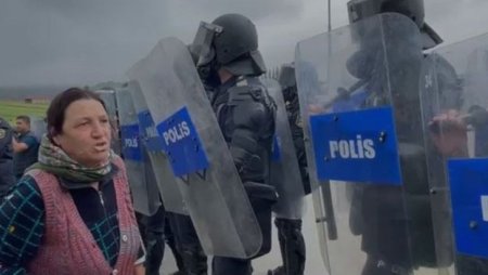 Söyüdlüyə əlavə polis qüvvələri gətirilib