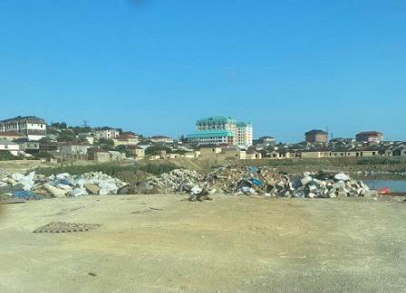 Arxitektura Komitəsi və Ekologiya Nazirliyi qanunsuz tikintini himayə edir? - FOTO