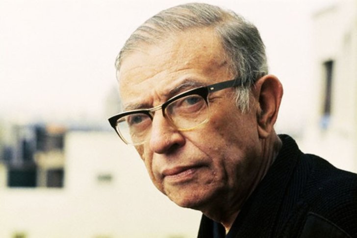 Jan Pol SARTR. Divar - HEKAYƏ