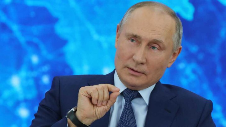 Putin Navalnının ölümündən danışıb