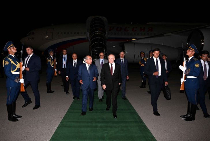 Putin Bakıya gəlib