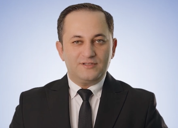 Həkim Ruslan İzzətlini müayinə etməkdən imtina edib