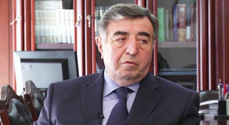 İcra başçısı qardaşını İcra Hakimiyyətinin rəsmi səhifəsində təbrik edib