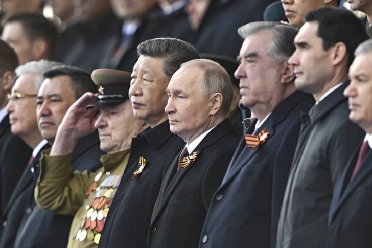 Si Cinpinlə Putin Ukraynadakı müharibənin “ilkin səbəblərindən” danışıblar