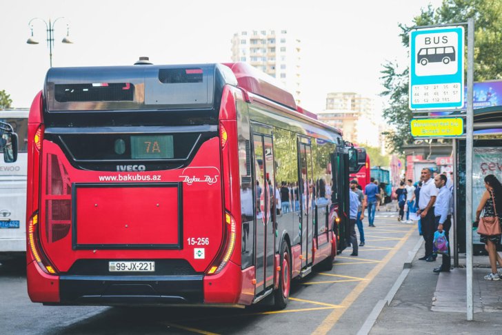 Avtobus və metroda gediş haqqı bahalaşdı